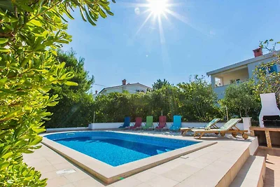 Ferienwohnung mit Pool und Grill zur gemeinsa