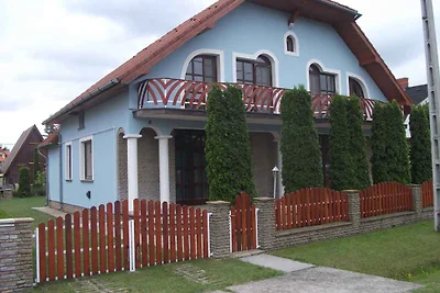 Ferienhaus mit beheizbarem Pool und