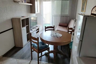 Ferienwohnung 100 m zum Strand
