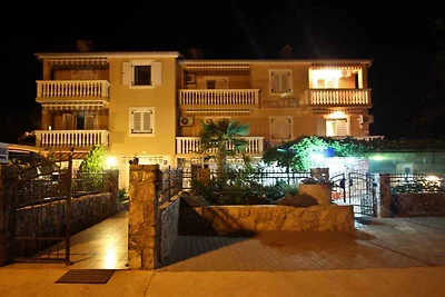 Ferienwohnung mit Balkon und Klimaanlage