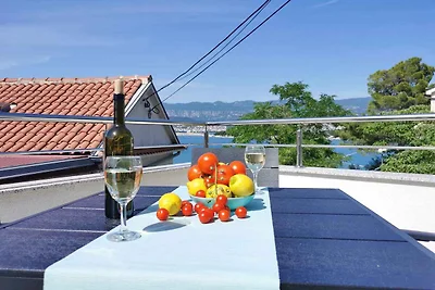 Studio mit Balkon und Klimaanlage