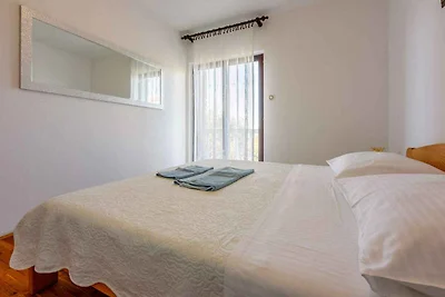 Ferienwohnung mit Balkon und Meerblick