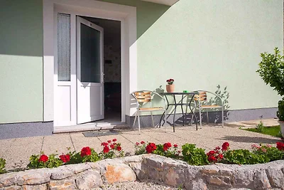 Studio mit Terrasse und Klimaanlage