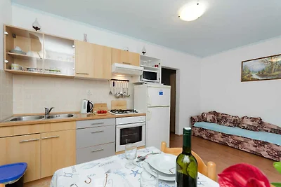 Ferienwohnung mit Klimaanlage und Balkon in