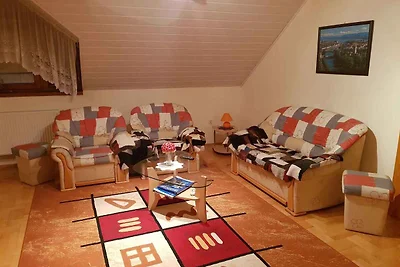 Ferienwohnung mit Gartenpavillon und Grill