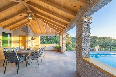 Villa mit Klimaanlage, mit Grillmöglichkeit, 