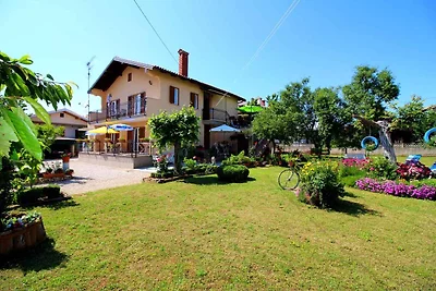 Ferienwohnung mit grossem Garten