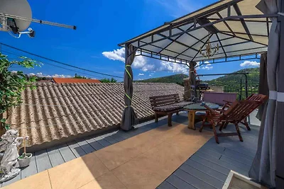 Ferienwohnung mit Klimaanlage und Terrasse mi