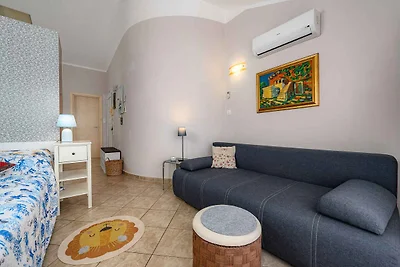 Studio WOHNUNG MIT AUFZUG