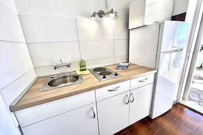 Studio mit Klimaanlage und Blick zum Meer