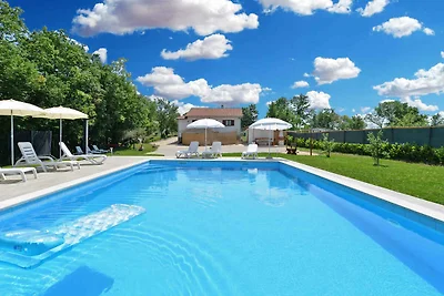 Ferienwohnung mit Pool