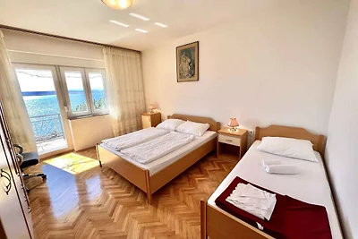 Ferienwohnung mit Balkon und Meerblick