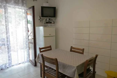 Charmante Ferienwohnung Ines in Novalja auf d