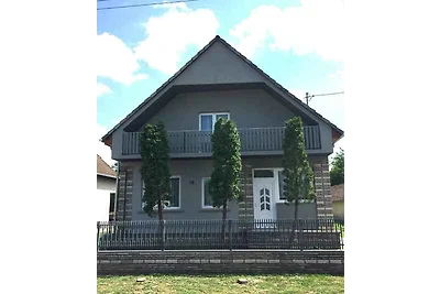 Ferienhaus in der Nähe vom Wasser mit ruhiger