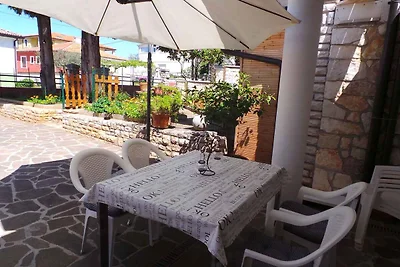 Ferienhaus mit Terrasse und Klimaanlage