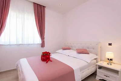 Ferienwohnung Luxusapartment mit Klimaanlage,