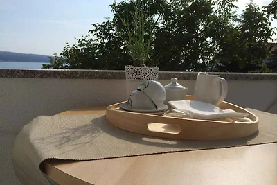 Ferienwohnung mit grossem Balkon und Aussicht