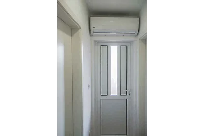 Charmante Villa Drago mit Gartenblick in Rogo