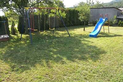 Ferienhaus mit Aussenpool und Klimaanlage