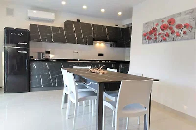 Ferienwohnung mit Klimaanlage und Whirlpool