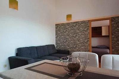 Ferienwohnung mit Klimaanlage und Balkon