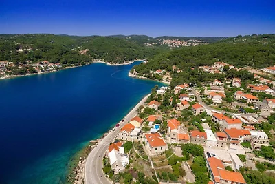 Villa erste Reihe zum Meer mit Pool