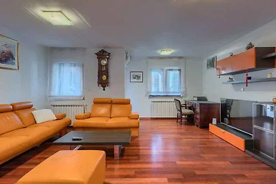 Ferienhaus mit Pool und Sauna