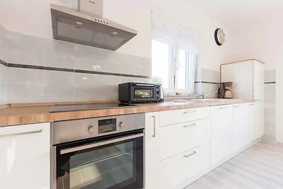 Ferienwohnung mit Terrasse und Meerblick