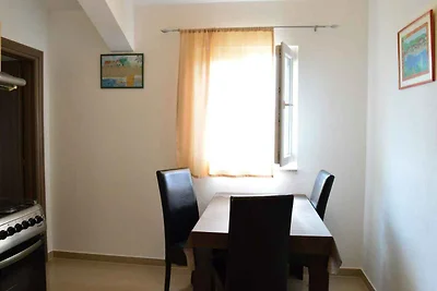 Einfache Apartment für drei Gäste, in der Näh