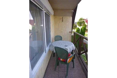 Ferienhaus mit grossem Garten, WLAN und
