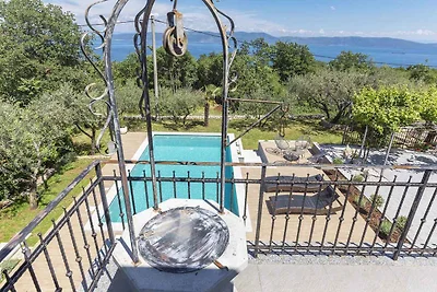 Ferienhaus mit Poolnutzung, Terrasse und