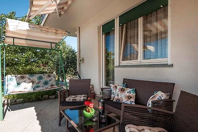 Ferienhaus mit Terrasse und Klimaanlage