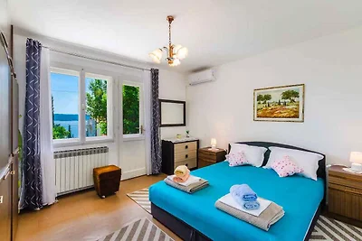 Ferienwohnung mit Terrasse und Klimaanlage