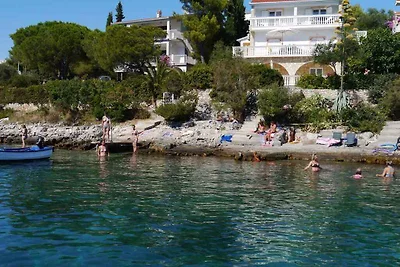 Appartamento Vacanza con famiglia Okrug Gornji