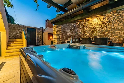 Ferienhaus mit grosser Terrasse und 2 Bäder