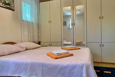 Ferienwohnung mit Terrasse und Klimaanlage