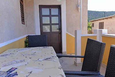Ferienwohnung mit Terrasse und Balkon