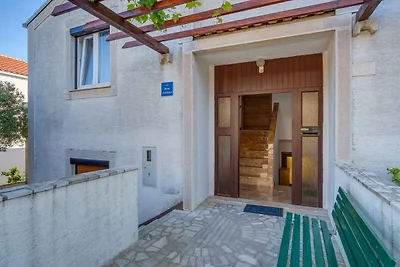 Gemütliche Ferienwohnung BORKA auf Mali Lošin