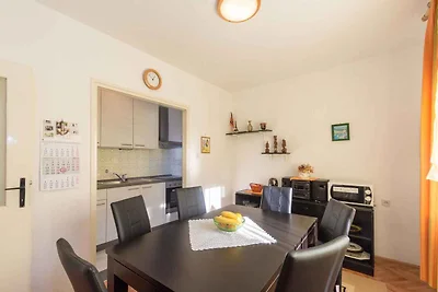 Ferienwohnung mit Klimaanlage und Balkon