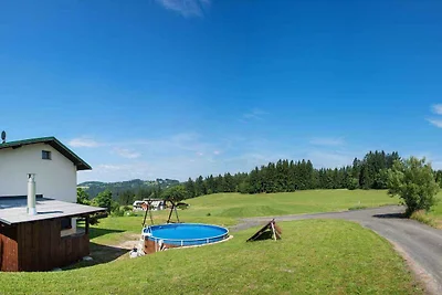 Ferienhaus mit Aussenpool und Pergola