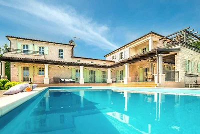 FerienHaus mit Pool und Sauna