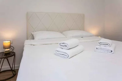 Ferienwohnung mit Klimaanlage, Internet und