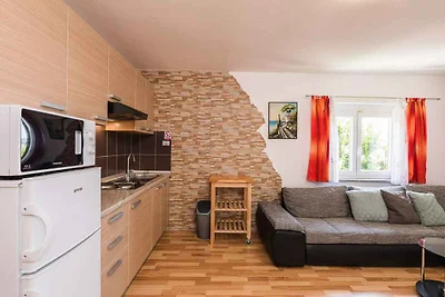 Ferienwohnung mit Swimmingpool und Klima