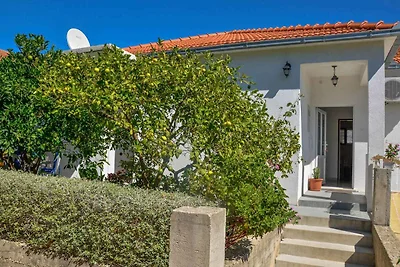 Ferienwohnung mit Klimaanlage, Internet und