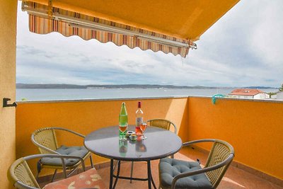 Ferienwohnung mit Balkon und Meerblick