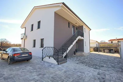 Ferienwohnung Luxuriöse Entspannung – Mirna m