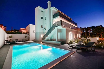 Ferienwohnung mit Pool auf Krk