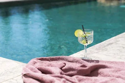 Villa mit Klimaanlage und Pool
