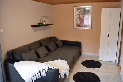 Ferienwohnung mit Garten und Internetzugang