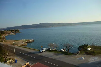 Gemütliches Studio mit Meerblick in Starigrad